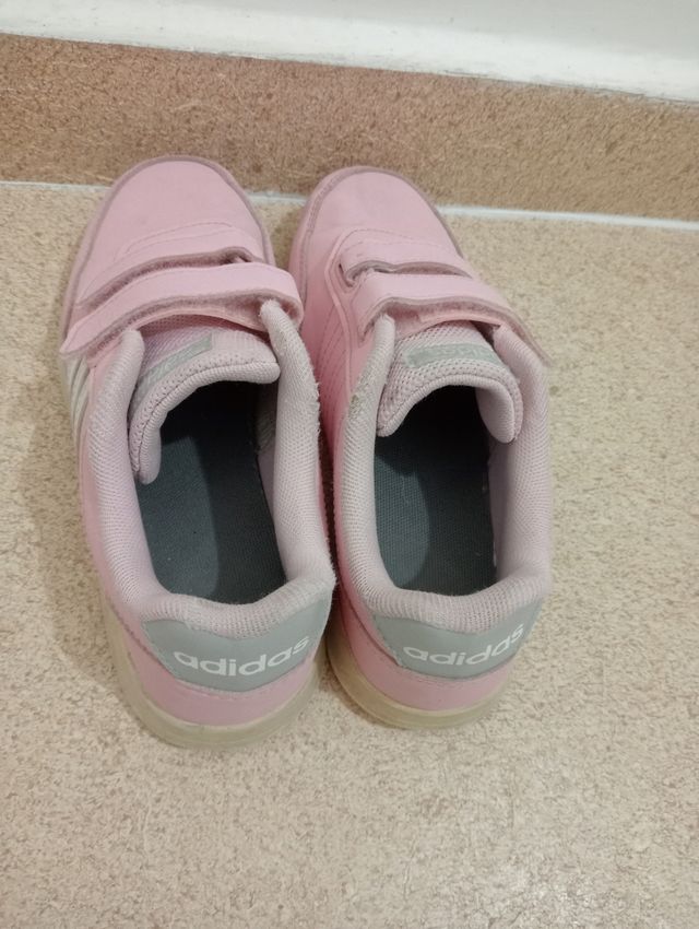 Zapatillas de niñas talla 35