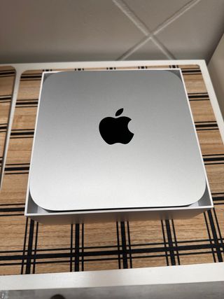 Mac Mini 1TB ssd 16GB Ram M1 