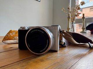 Sony Alpha A6300 - Cámara compacta