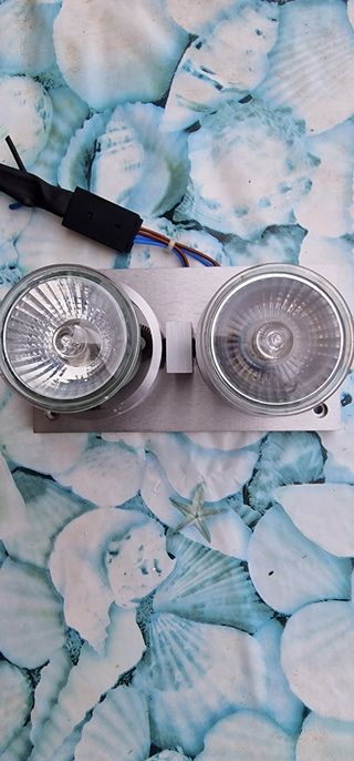 Regleta de 2 focos halógenos