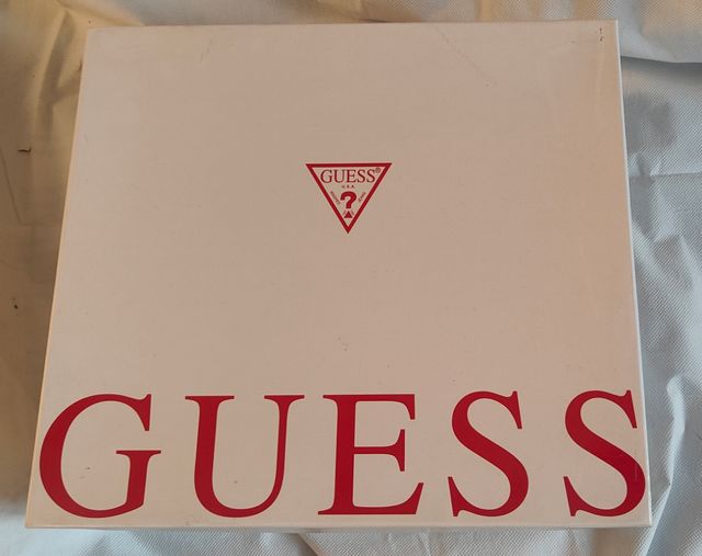 Zeppe Guess