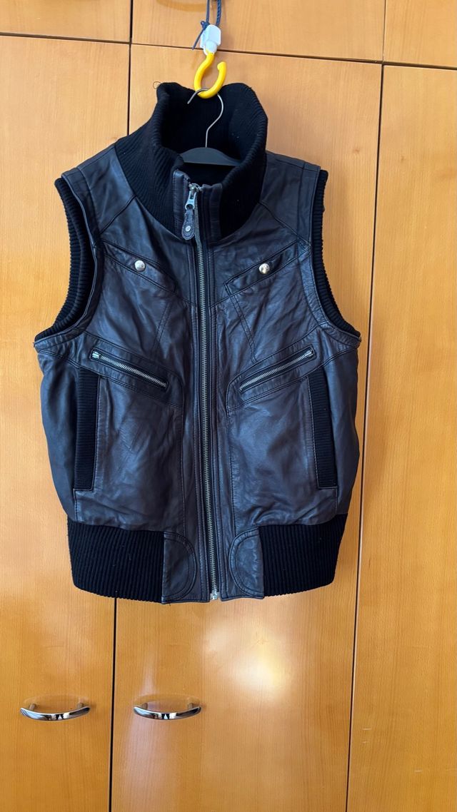 Chaleco auntentica Piel MNG talla L