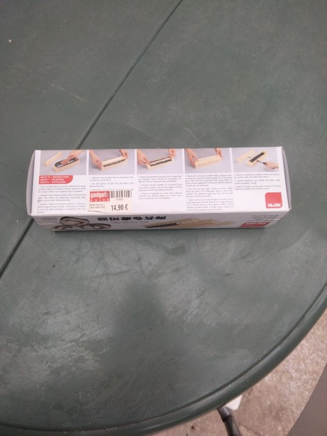 Utensilio para hacer sushi