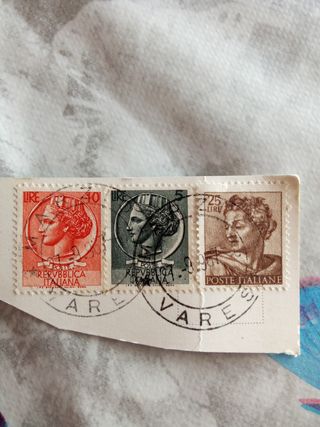 Francobolli lire 10 e 5 e 25 lire
