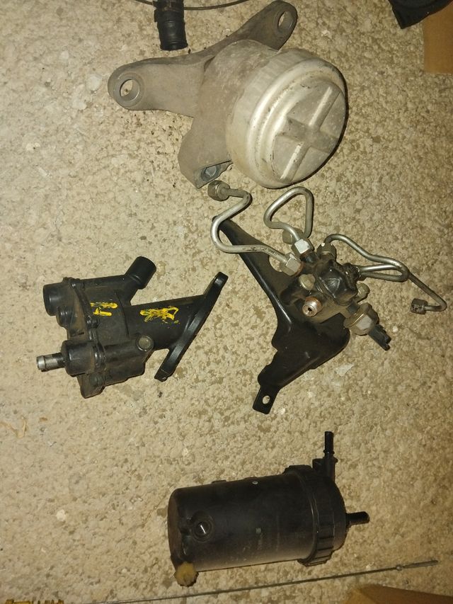 Bomba frenos zafiro b 19cdti