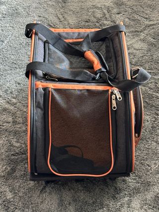 Trasportino con trolley rimovibile