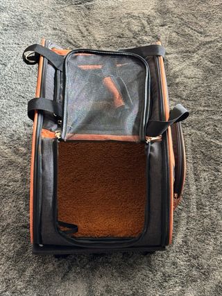 Trasportino con trolley rimovibile