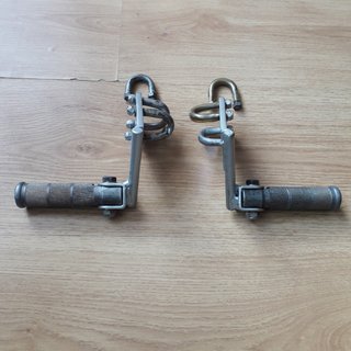 Estriberas traseras universales Moto