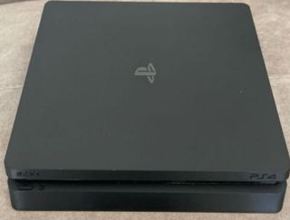 Ps4 slim