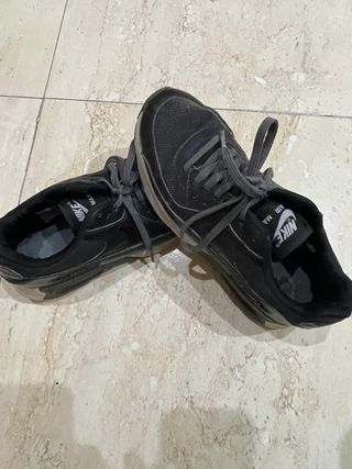 ZAPATILLAS NIKE AIR MAX NEGRAS TALLA 37,5