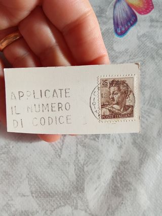 Francobollo poste italiane lire 25