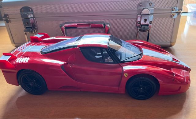 Coche teledirigido Silverlit Ferrari Fxx