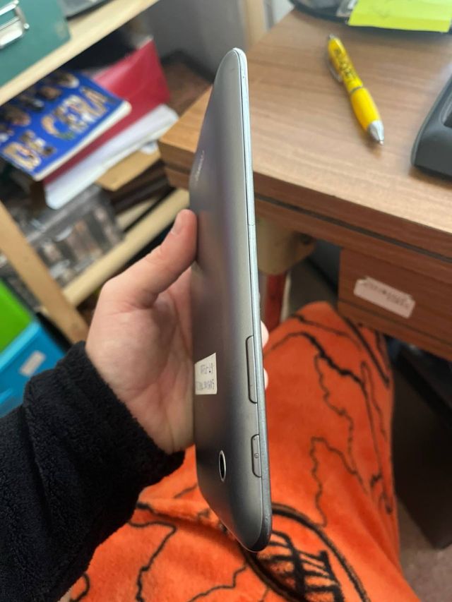 SAMSUNG TAB 2 GT-P3110