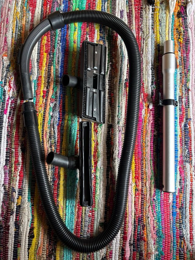 ASPIRADORA DE SOLIDO Y LIQUIDO