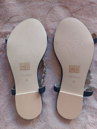 Sandalia.plana piedras de azarey 36
