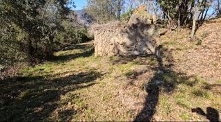 Masia en ruinas lista para reconstruir.