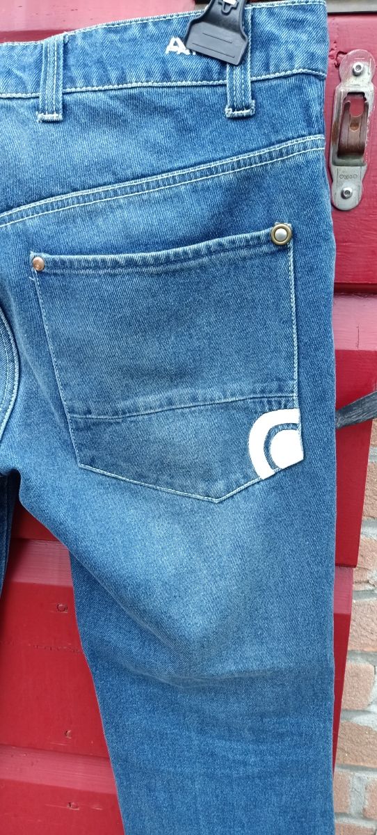 Jeans larghi Nejlpride