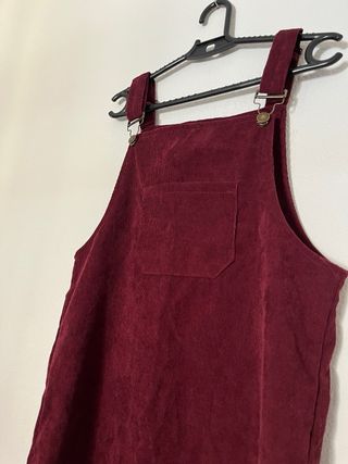 Peto burdeos falda pana