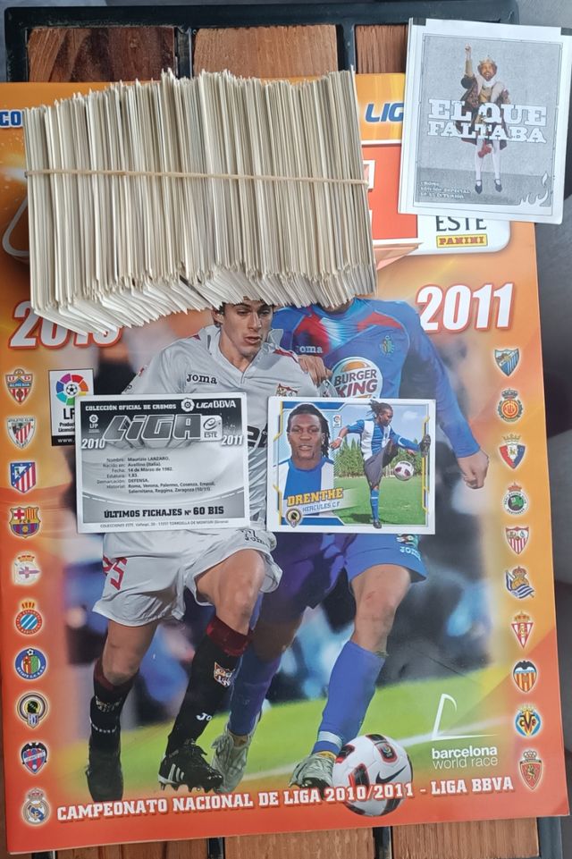 Album este 2010-11 y cromos sin pegar