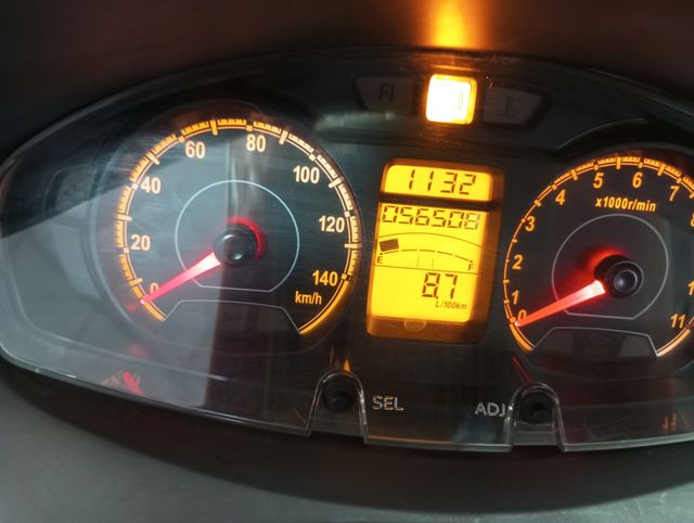 SUZUKI BURGMAN 125 2015