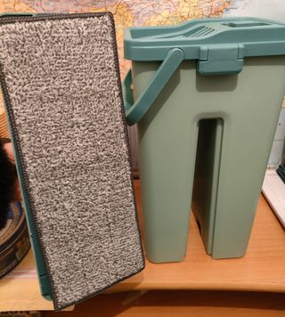 Mopa Plana Y Cubo Escurridor De 2 en 1