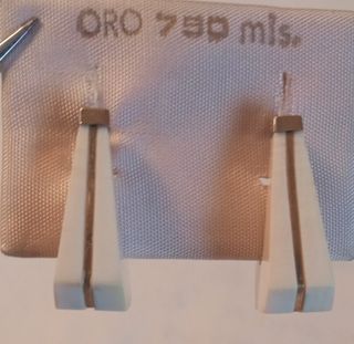 Pendientes Oro 18 Klts y Marfil,