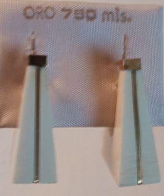 Pendientes Oro 18 Klts y Marfil.