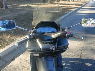 Suzuki burgman 400cc