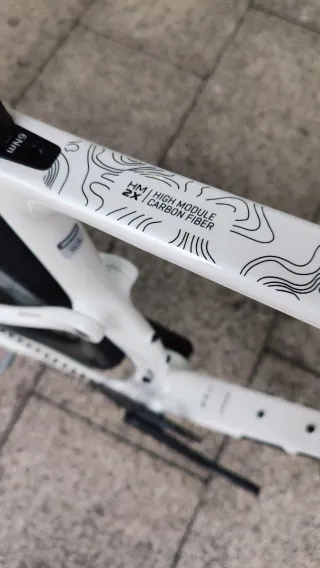 BERRIA ALLROAD ELITE APEX MULLET 2026