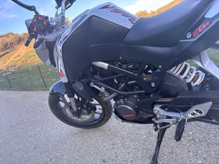 Ktm duke 125