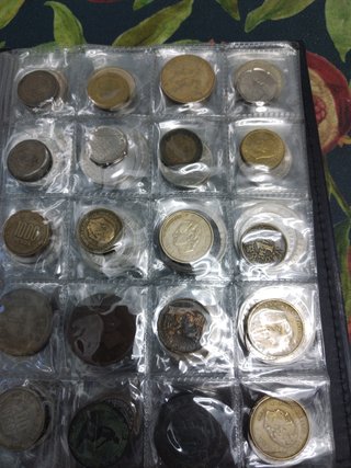 Album con 250monedas