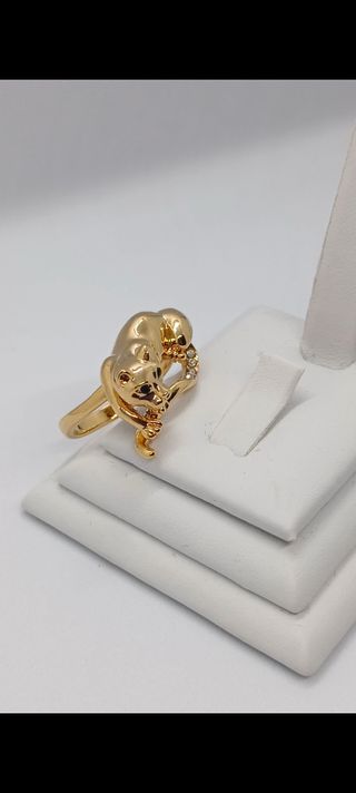 Anillo laminado en oro de 18k