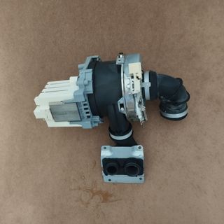 Bomba calefactora lavavajillas