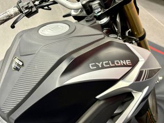 NUEVA CYCLONE BATTLO