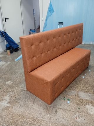 Produciamo e rivestiamo panche 