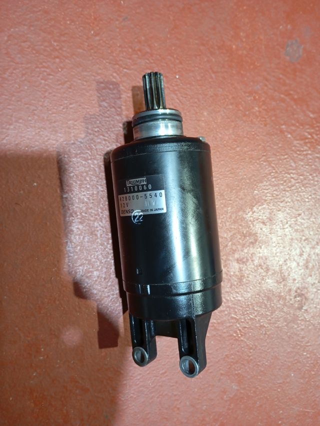 Motor de arranque triump street triple