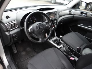 Subaru Forester 2011