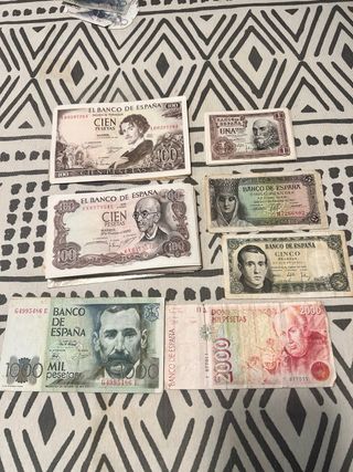Billetes de cien pesetas