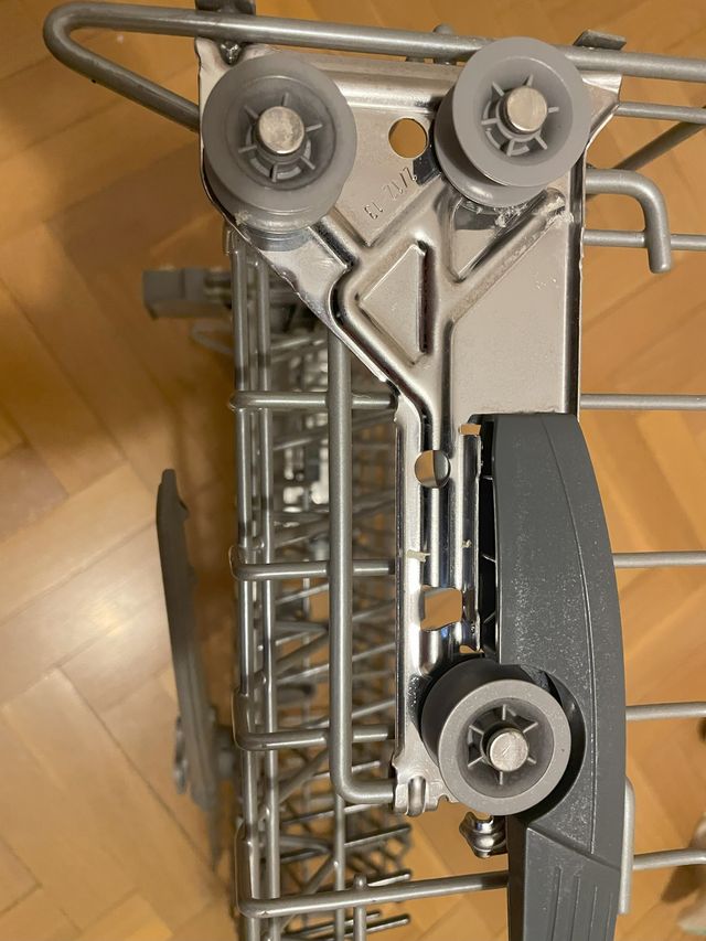 BANDEJA COMPLETA DE VASOS LAVAVAJILLAS BOSCH 00777