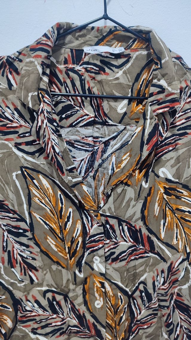 Camiseta botones top