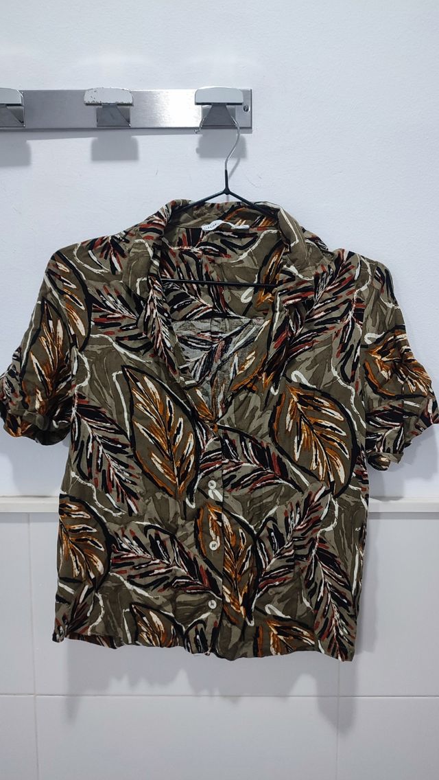 Camiseta botones top