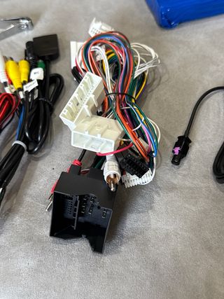 Pantalla para coche y camara 