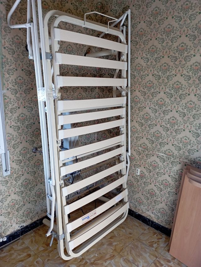 Cama articulada eléctrica