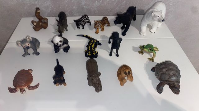 16 figuras de colección Schleich