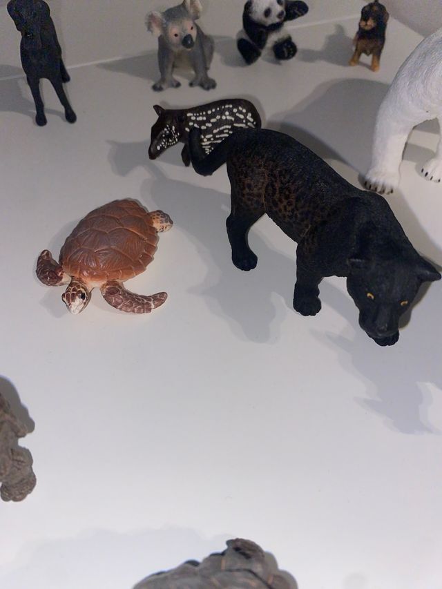 16 figuras de colección Schleich