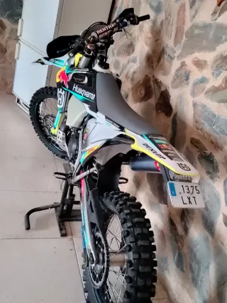 Husqvarna 300 i 2022