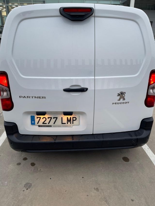 Peugeot Partner 2021