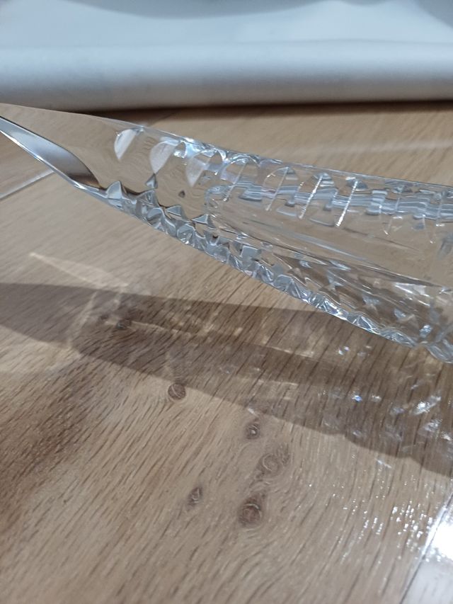 Barattolo in vetro intagliato Cacho