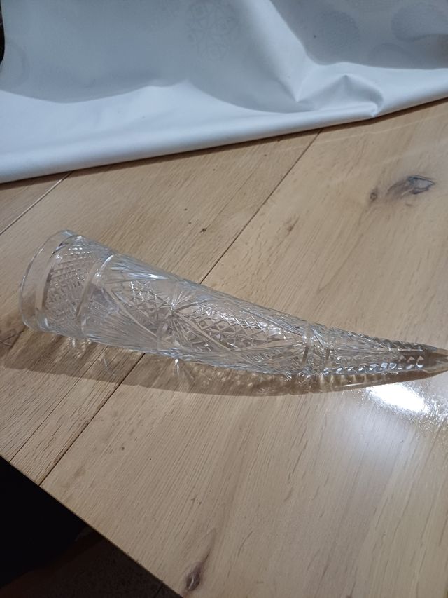 Barattolo in vetro intagliato Cacho