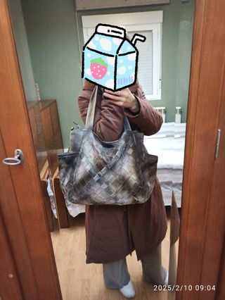 Bolso en piel. 